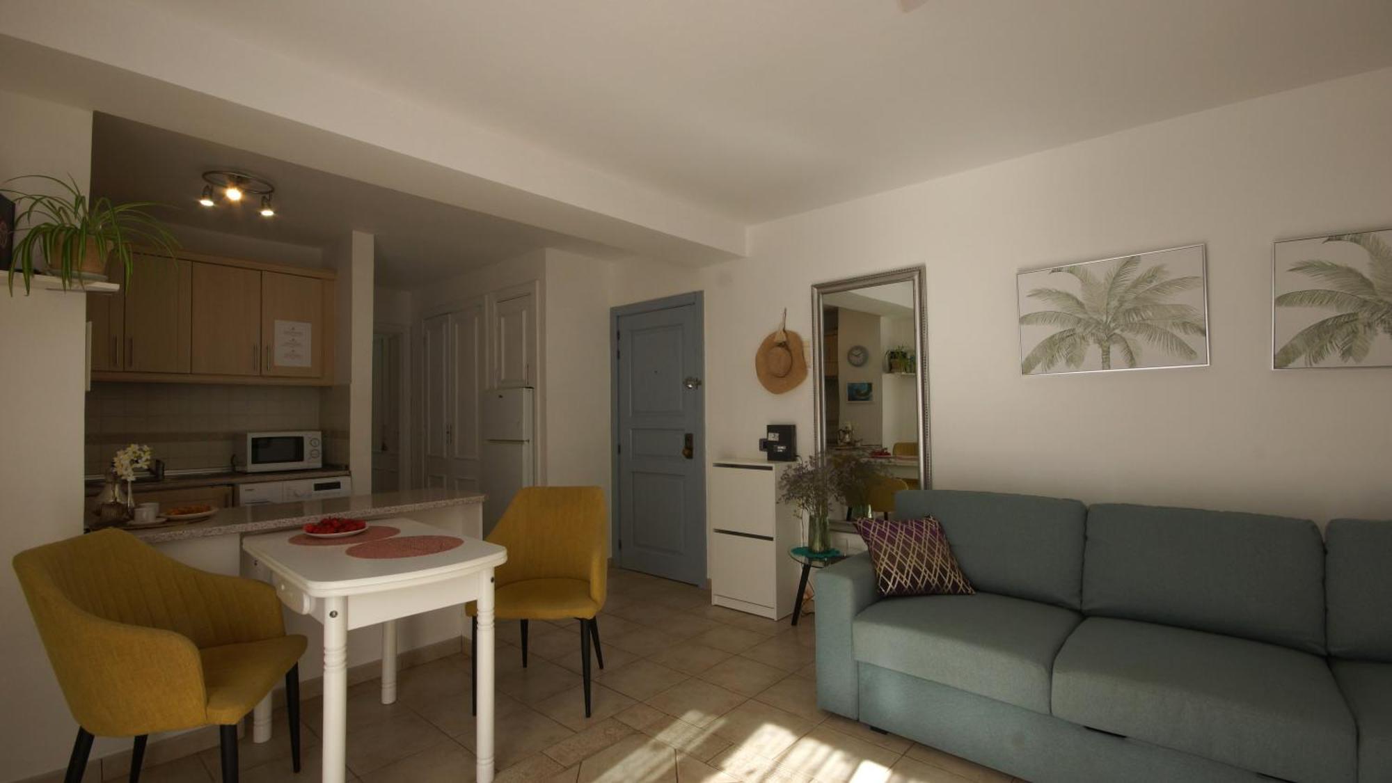 Apartamento Familiar Con Piscina Con Wi Fi En Los Cristianos Los Cristianos  Exterior photo
